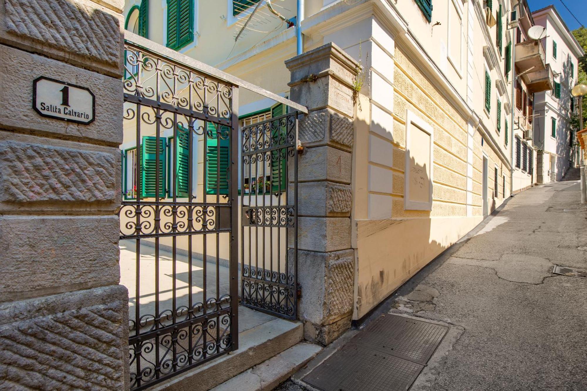 Apartment Salita Calvario Rijeka Exterior photo